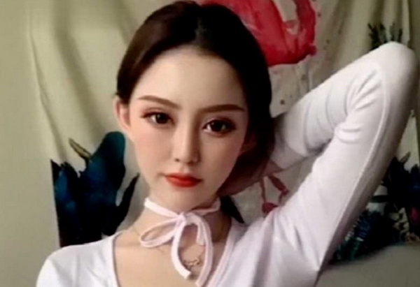 网红女神朴彩英黑料被曝!修手机被有心维修员导出不雅自拍视频