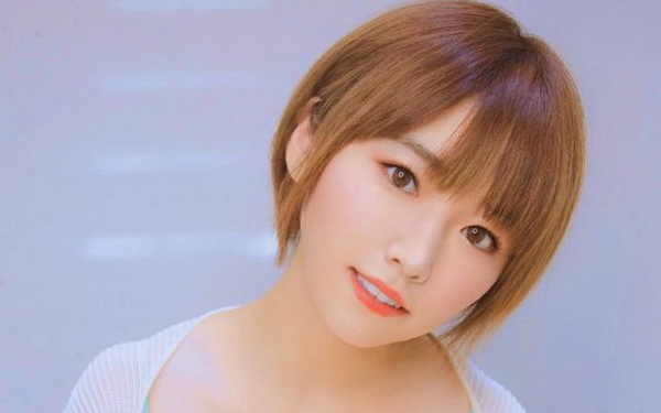 暗黑女神“松本菜奈实”的辉煌与困境,傲人身材能否助她逆境翻盘?