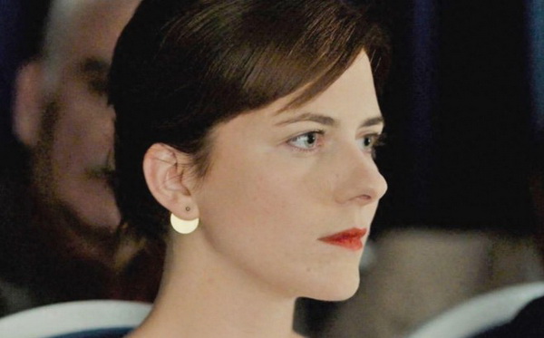 为艺术献身的女星“叶夫根尼娅·格罗莫娃”，成熟女性魅力尽显！