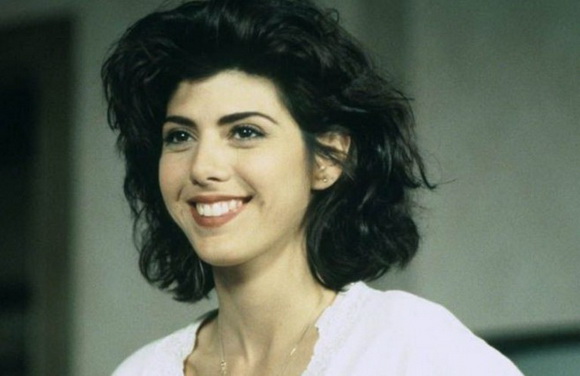 为艺术献身的女星“玛丽莎·托梅”,曾饰演蜘蛛侠里的梅姨