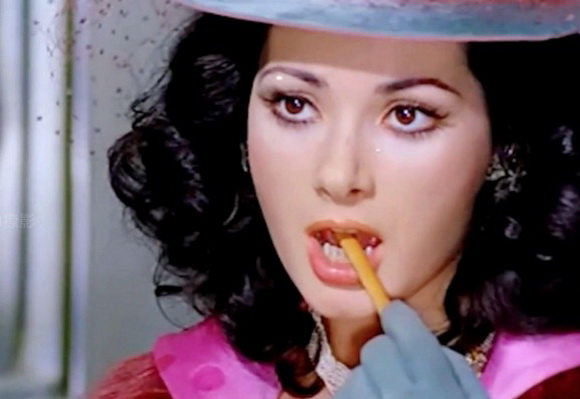 为艺术献身的女星“艾德薇姬·芬妮齐”，红极一时的意大利女神！