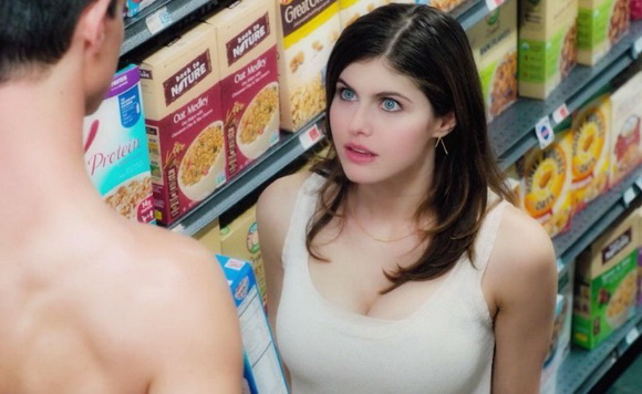 为艺术献身的明星亚历珊德拉·达达里奥“”，好莱坞“第一美胸”！