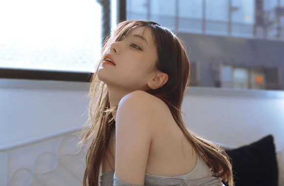 终极撩人!身材极致的G级樱花妹“似鸟沙也加”!