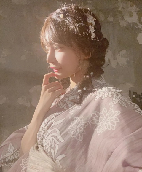 终极撩人!身材极致的G级樱花妹“似鸟沙也加”!