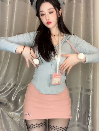 轩子巨二兔微密圈觅圈付费资源御姐女神满足幻想,魅力无限