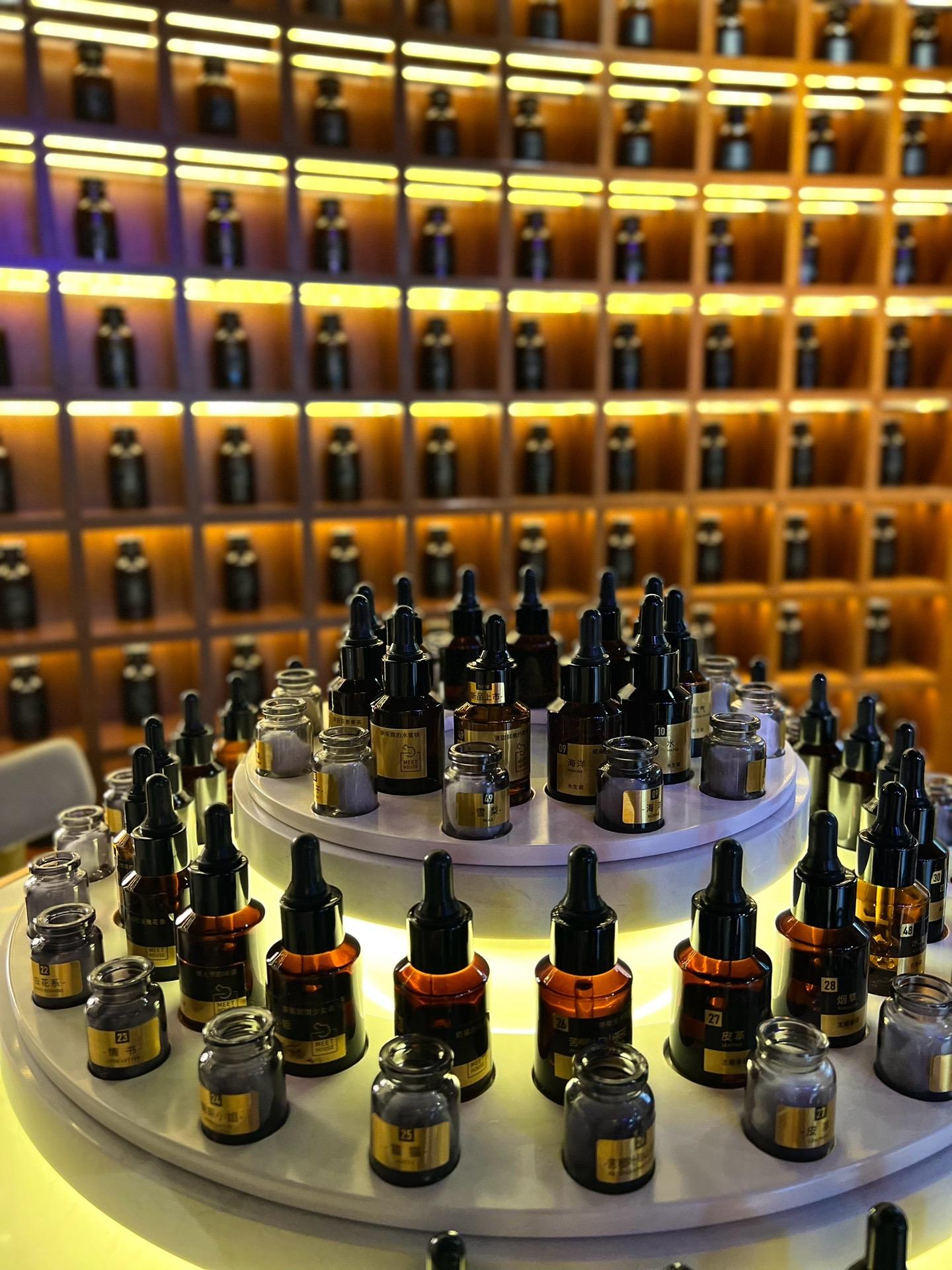 不爱笑的赛琳微密圈视图合集,高质量内容全解析