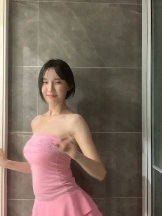 任智桃lucky穿搭作品赏析,微密圈里的时尚女王智桃魅力展现