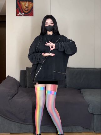 如何看待抖音网红阿尔卑香小狗子微密圈资源?粉丝热议她的独特魅力