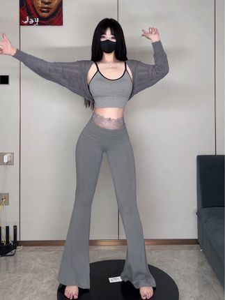 阿尔卑香小狗子微密圈免费资源哪里找?获取她的每一个精彩瞬间