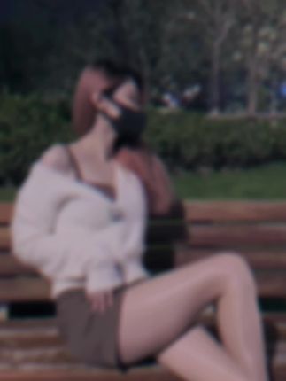 Callmecandy微密圈丝袜体验,尽享她的迷人足部