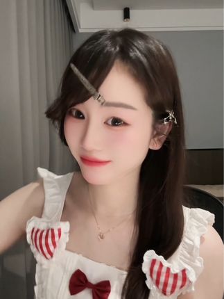 微密圈_林扣弦清凉吊带装,抖音粉丝热议的魅力作品