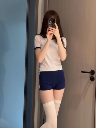 微密圈_林扣弦清凉吊带装,抖音粉丝热议的魅力作品