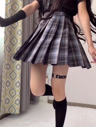 【微密圈】林扣弦清凉照片合集她的圈子有什么特别的?抖音202万粉丝真情实感
