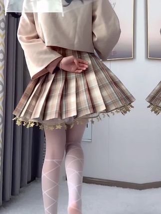 林扣弦抖音爆红的背后,微密圈中200万粉丝挚爱的独家内容