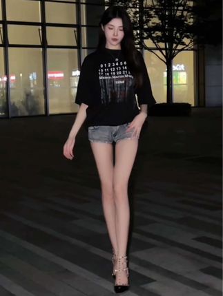 美了个滢的微密圈作品为何如此广受追捧?