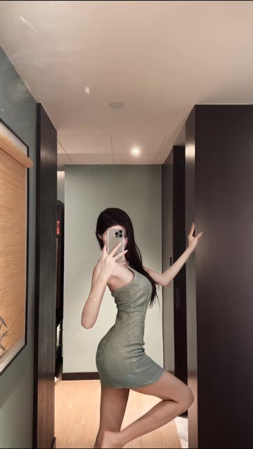 Callmecandy微密圈丝袜美脚精选,打造最迷人的足部艺术