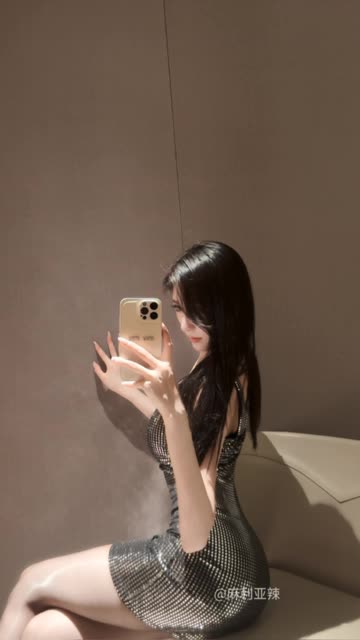 麻利亚辣微密圈9月最新作品新鲜出炉的精彩,迷人的风采再现