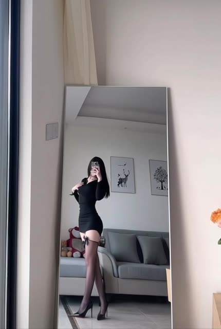 保守的妻子微博不为人知的生活她的真实一面,微密圈资源大曝光