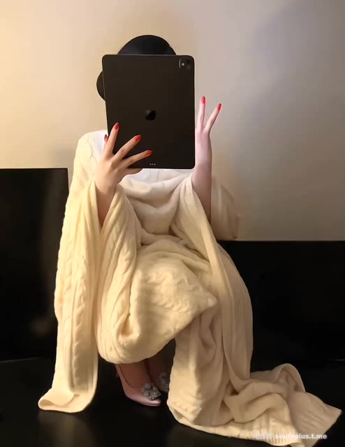 保守的妻子微密圈的真相,微密圈粉丝们的热议