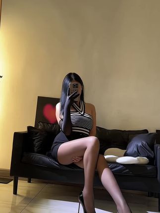 保守的妻子微密圈付费内容,微密圈中的精选作品
