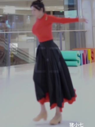 微密圈女神猪小七街拍女神的完美身材,猪小七图集资源分享