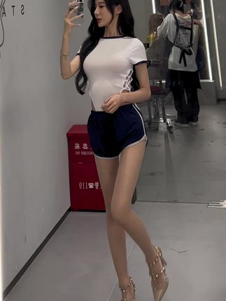 如何看待黎允熙baby的微密圈资源?网友热议的焦点