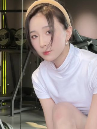 微密圈李嘉欣97大尺度资源,高清图片与视频全集