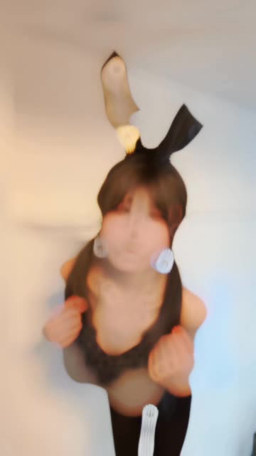 乔妹微密圈内容大揭秘,给乔买裙子的作品合集