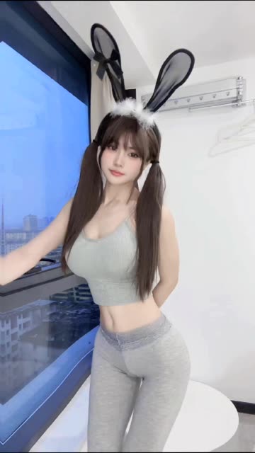 给乔买裙子图集在哪里欣赏?微密圈精选资源免费下载攻略