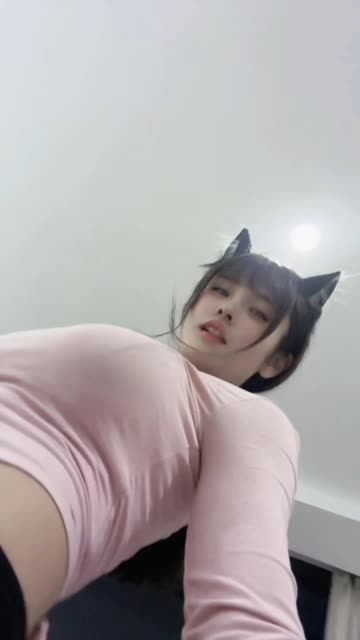 乔妹微密圈全网最全合集,给乔买裙子的时尚风格