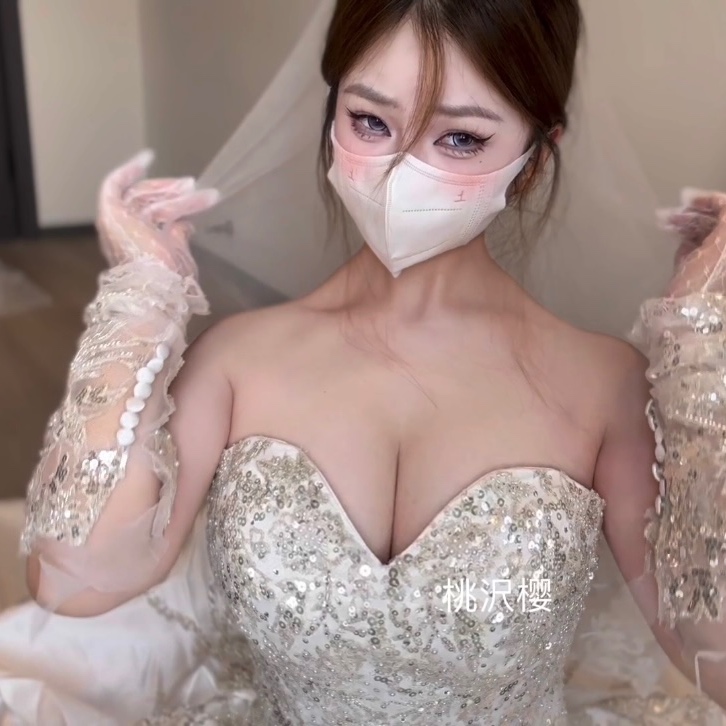 桃沢樱呀超清美图图集作品鉴赏,微密圈里的桃沢樱呀高清美图作品