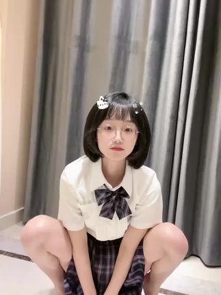 胜利的小生活(王胜利)微密圈图集,双马尾造型超甜美