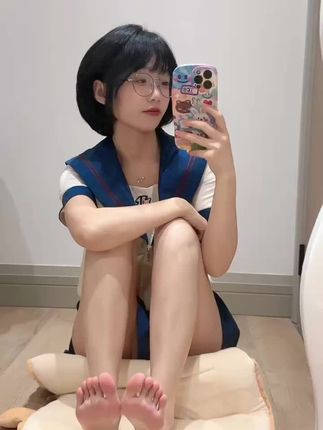 胜利的小生活(王胜利)微密圈图集,双马尾造型超甜美