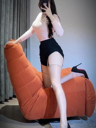 樱晚gigi微密圈酷似可可西yyy?看两大网红的颜值对比