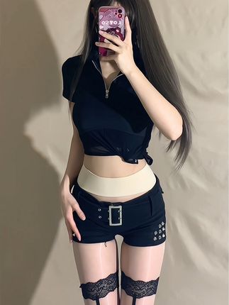 徐绾绾yyyy微密圈写真合集全面展示,网红徐绾绾的视觉盛宴