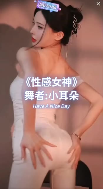 是小逗逗的秘密世界,从私拍到微密圈套图的成名之旅