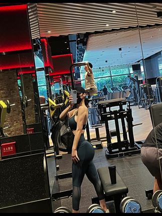 左公子666微密圈照片下载指南,轻松获取她的微密圈照片