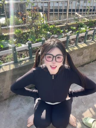 肉巴超赞万人众筹背后是什么?微密圈粉丝齐心共享女神魅力