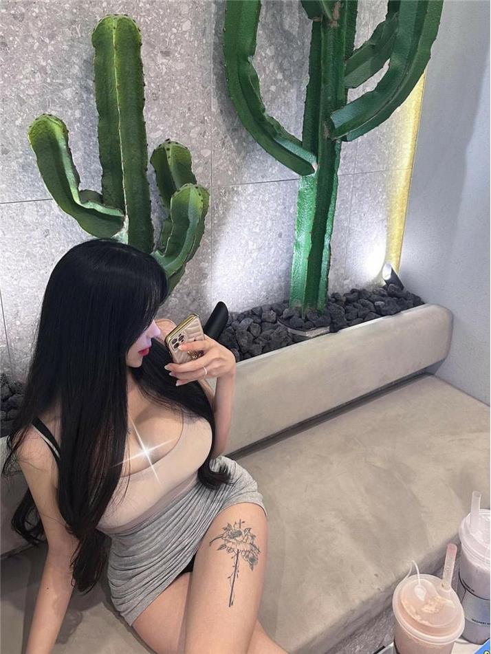 软糖熊微密圈独家资源,照片合集分享
