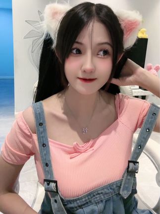 脑婆睡醒啦微密圈资源库,独家照片和视频大合集