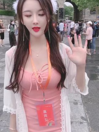 夏天的小雪微密圈更新内容,最新视频与图片资源一网打尽