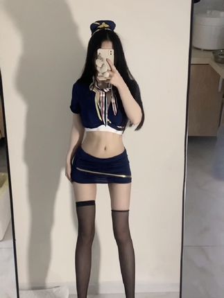 小芋泥yyy微密圈作品美照赏析,散发自信魅力追求梦想之光