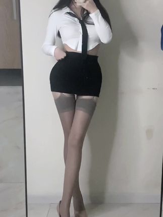 小芋泥yyy抖音微密圈付费内容,她的独特穿搭风格为何圈粉无数?