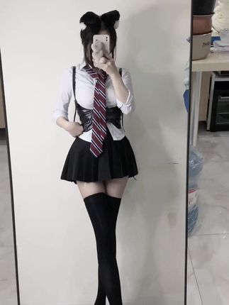 小芋泥yyy独家微密圈揭秘,她的时尚资源如何成为粉丝焦点?