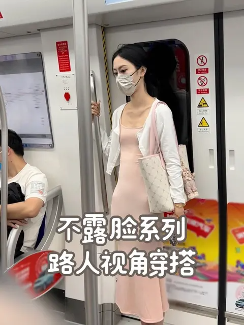 佐佐酱_颜艺翻白经典合集揭秘抖音网红的独特魅力,佐佐酱翻白眼视频全解析