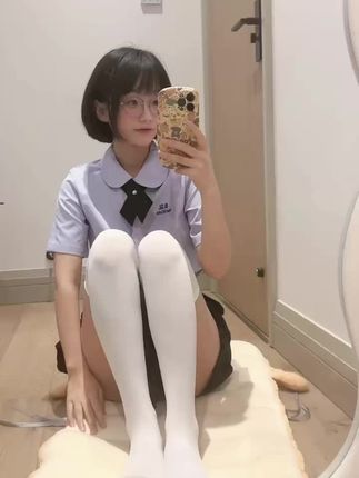 王胜利的小生活微密圈JK制服+双马尾,精选合集免费下载