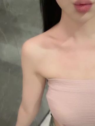 牛仔裤风靡!艾拉·Isla微密圈作品赏析,网友点赞如潮