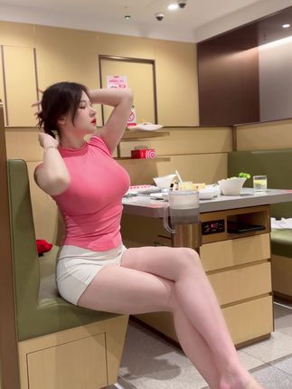 微密圈嘉宾图组7元起！可可西yyy超值写真资源抢购