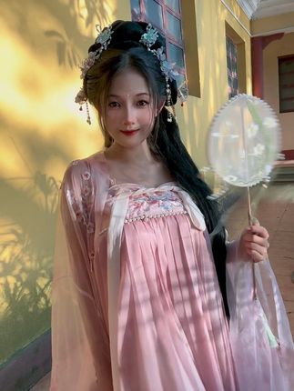 脑婆睡醒啦微密圈精选照片,享受专属内容的时刻