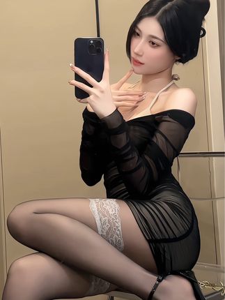 美了个滢微密圈照片分享,独特风情引人入胜
